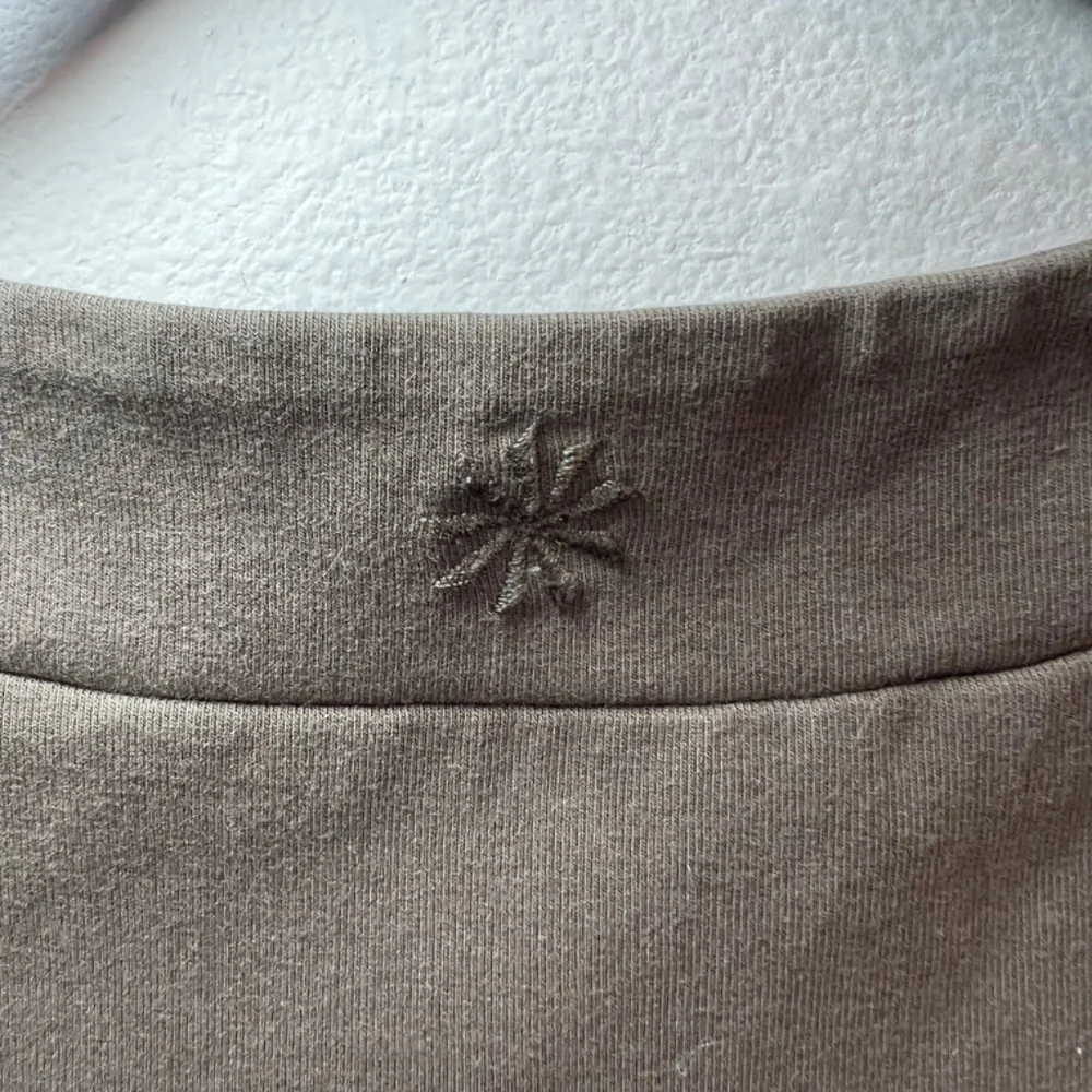 Athleta Señorita Organic Cotton Mini Dress Olive Green  Sleeveless V-Neck  Small - Picture 11 of 12